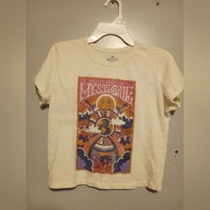 Crop Top Graphic T-Shirt